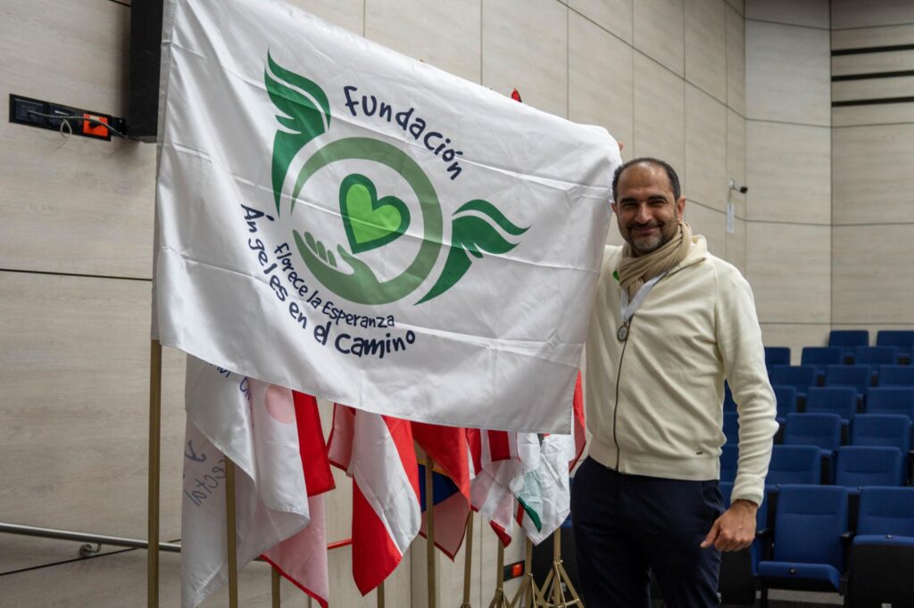 Faisal Nimri - Fundador de la Fundación Save a Child, California